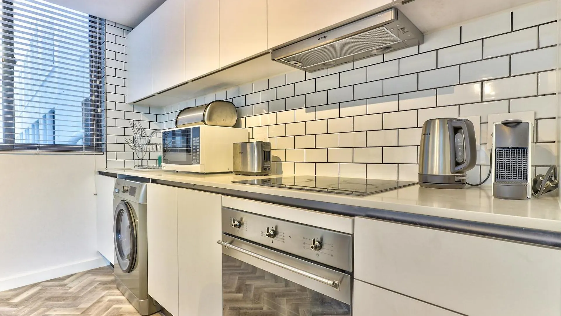 Tuynhuys 1 Bedroom Apartment Cape Town