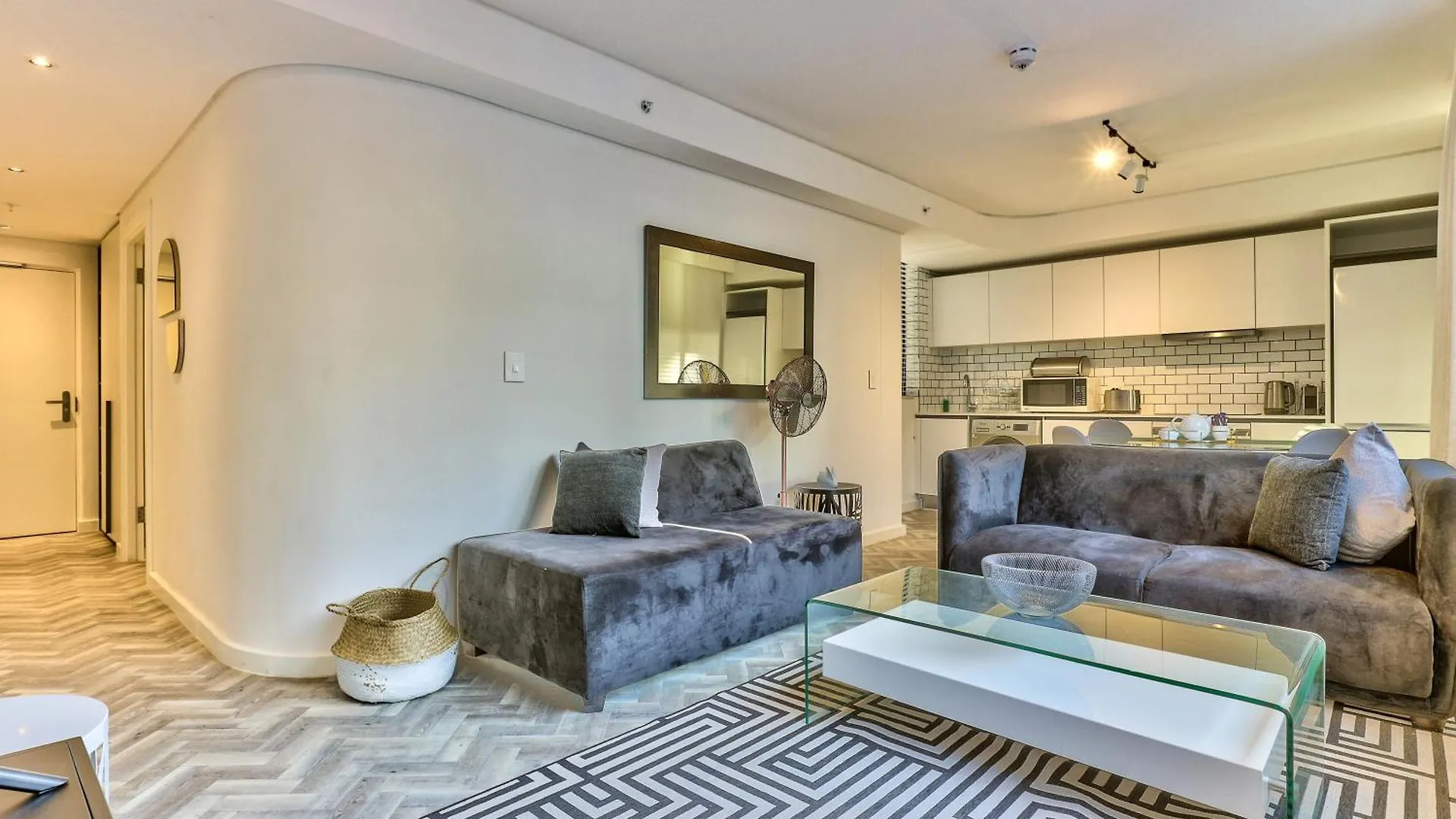 Tuynhuys 1 Bedroom Apartment Cape Town 0*,